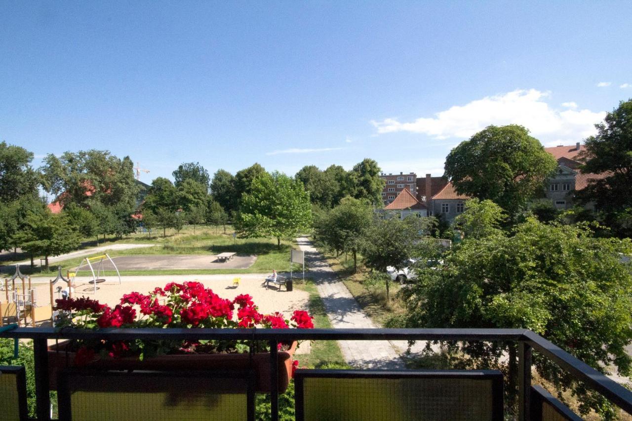 Apartament Prowansalski Z Miejscem Parkingowym グダニスク エクステリア 写真